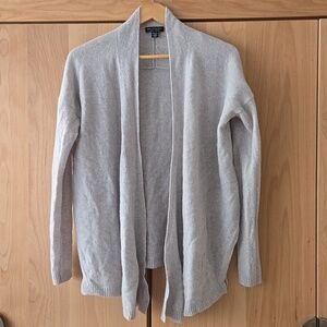 Saks Fifth Avenue Soft Beige Cashmere Top, Size Small